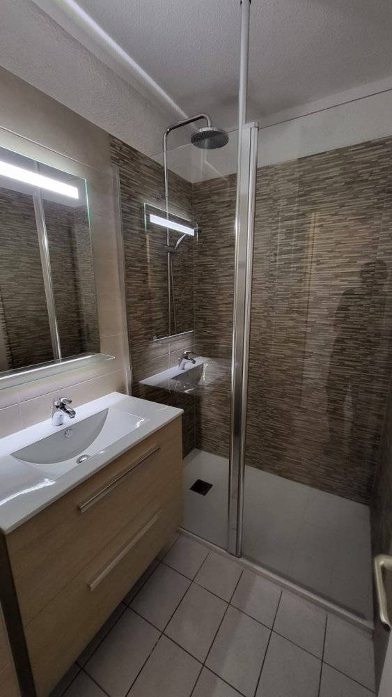 reconfiguration-complete-salle-de-bain.jpg